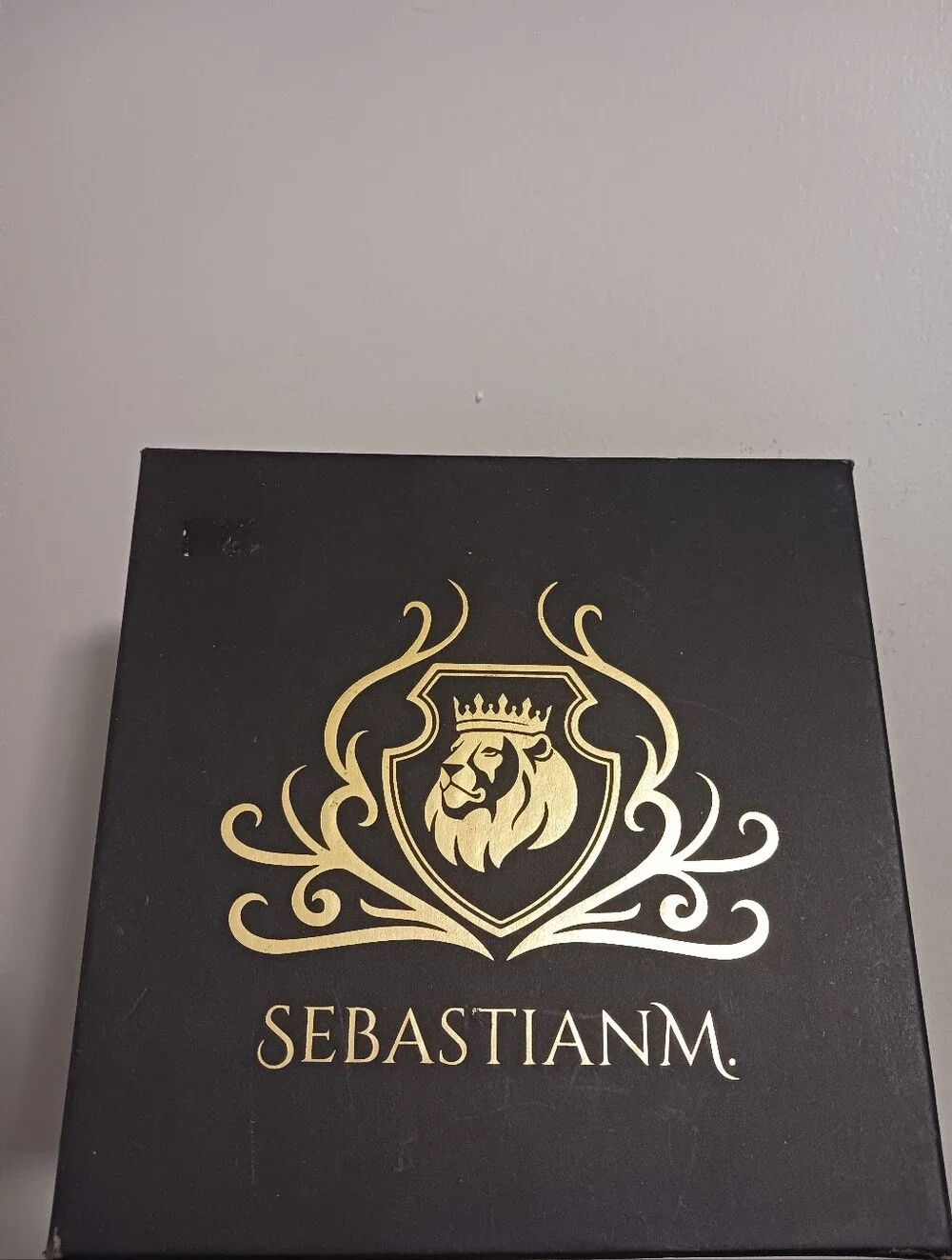Sebastian M Watch Holder Box Black Textured Leatherette Magnetic Clasp New Other